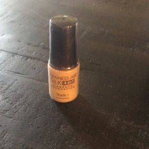 Luminess Silk 4 in one foundation - Shade 1